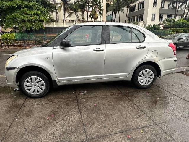 https://images10.gaadi.com/usedgaadi-sellcar/UsedCar/e56cb24ba/5e09ee7a-1d9c-4df6-90c6-d6bd1c774e0d.jpg?imwidth=6402