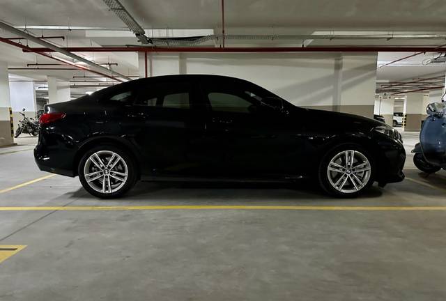 https://images10.gaadi.com/usedgaadi-sellcar/UsedCar/e56cbc81a/937ca000-ef62-470a-a625-e719cba10b37.jpeg?imwidth=6401