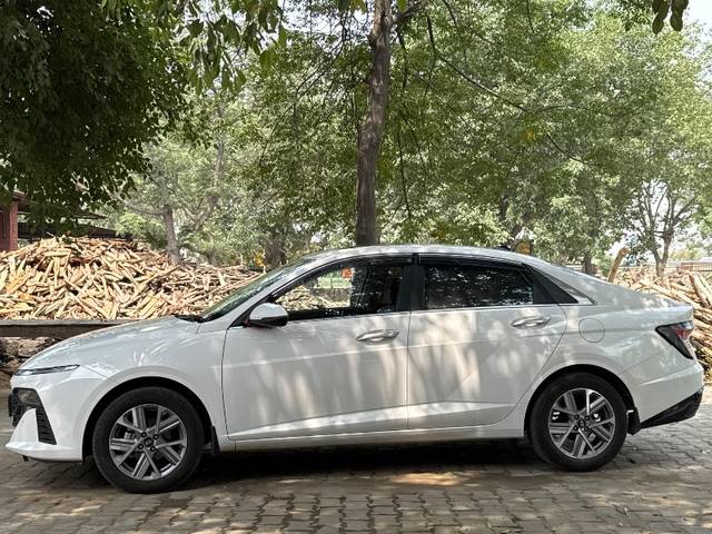 https://images10.gaadi.com/usedgaadi-sellcar/UsedCar/e56ccf17a/758e0550-a455-4186-a3e7-8731c29f4ee7.jpg?imwidth=6400