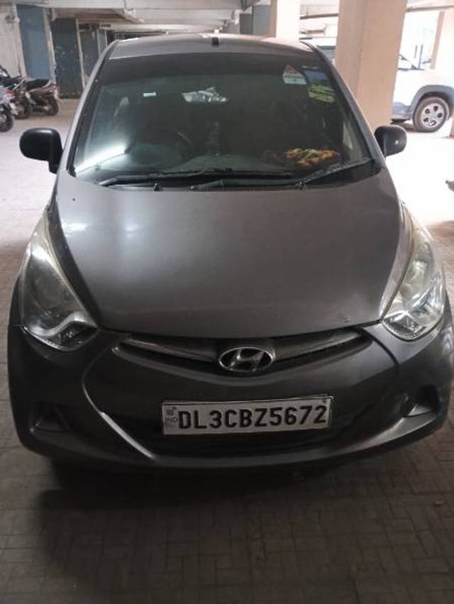 https://images10.gaadi.com/usedgaadi-sellcar/UsedCar/e56d321aa/4b8644f5-6baa-4cca-8b11-1e21363af835.jpg?imwidth=6400