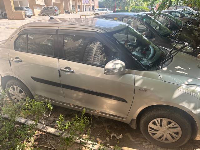 https://images10.gaadi.com/usedgaadi-sellcar/UsedCar/e56d481fa/c6d6d616-162f-42c4-9479-bbd443d8f452.jpeg?imwidth=6401