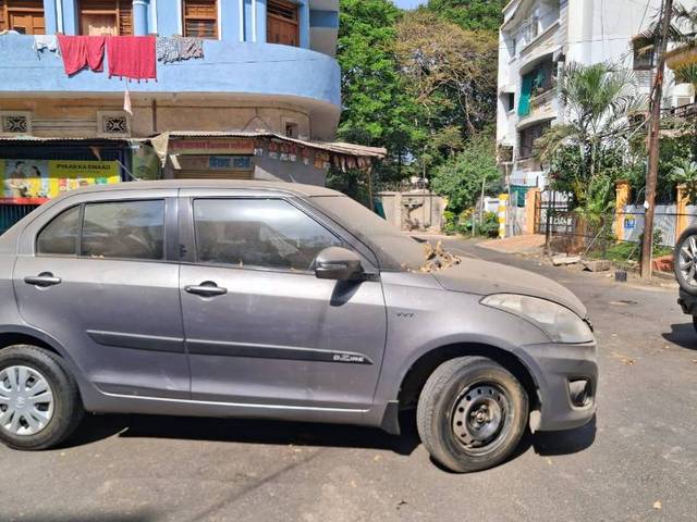 https://images10.gaadi.com/usedgaadi-sellcar/UsedCar/e56d6de4a/3a9f52fc-8d73-4a96-bf54-b3ff6b988dbb.jpg?imwidth=6402