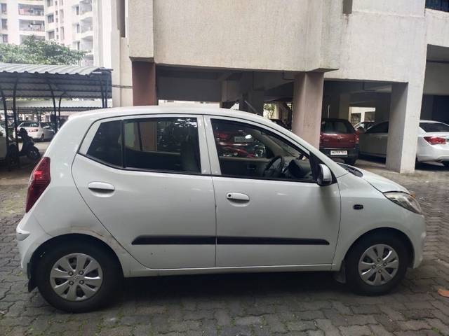 https://images10.gaadi.com/usedgaadi-sellcar/UsedCar/e56e0327a/c422e4d9-7dd2-442b-a6e0-71d028ea92b6.jpeg?imwidth=6400