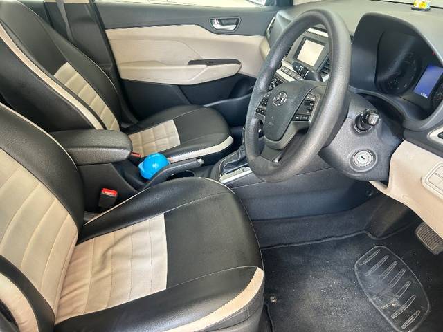 https://images10.gaadi.com/usedgaadi-sellcar/UsedCar/e56e6b75a/006b067f-696a-433b-aa8a-3de68cb62605.jpeg?imwidth=6400