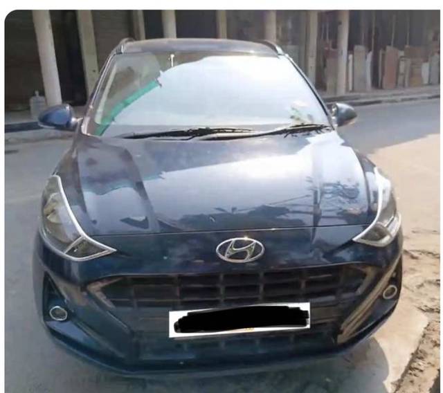 https://images10.gaadi.com/usedgaadi-sellcar/UsedCar/e56e8504a/66e958d5-9598-4216-8134-d97c057dcede.jpeg?imwidth=6400
