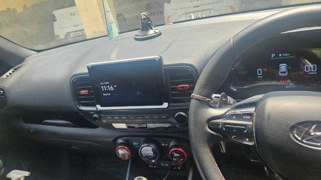 https://images10.gaadi.com/usedgaadi-sellcar/UsedCar/e56f9b9ca/f8c395a7-ccf1-444f-826f-b8631a17c75e.jpg?imwidth=6402