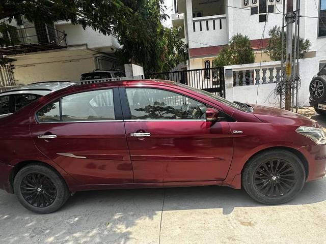 https://images10.gaadi.com/usedgaadi-sellcar/UsedCar/e5701b2ba/27ca4018-0abf-42c9-a780-0316741371e4.jpg?imwidth=6402