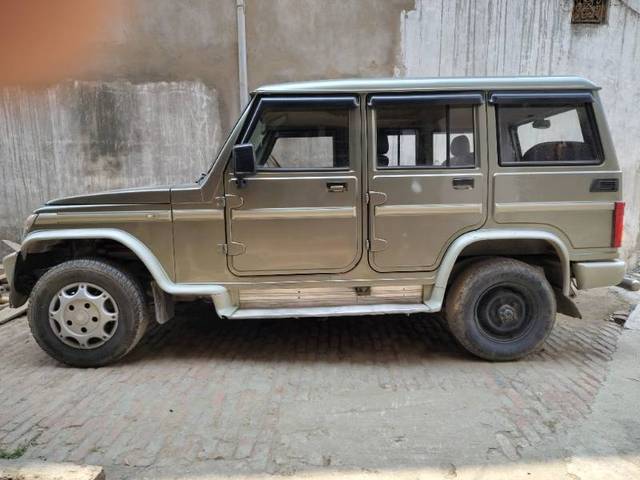 https://images10.gaadi.com/usedgaadi-sellcar/UsedCar/e5703c6da/51803722-57c4-46fa-bbcf-d7c710093f33.jpg?imwidth=6402