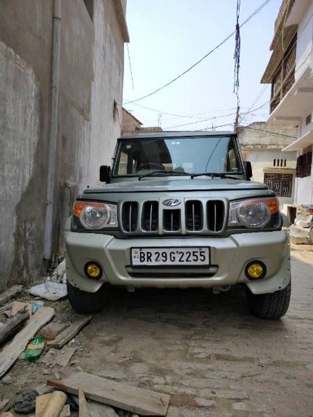 https://images10.gaadi.com/usedgaadi-sellcar/UsedCar/e5703c6da/6c4e1f21-766a-4ad8-ab0c-badd082551a5.jpg?imwidth=6400