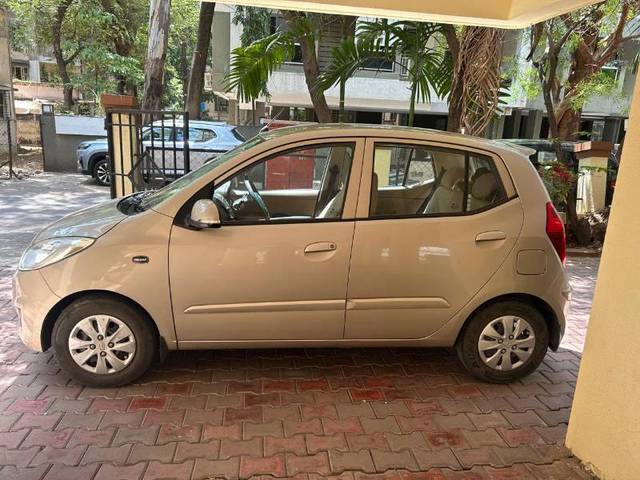 https://images10.gaadi.com/usedgaadi-sellcar/UsedCar/e5703f96a/5d1de93f-045e-4c0f-82ac-b8cd61b8a8d0.jpg?imwidth=6402