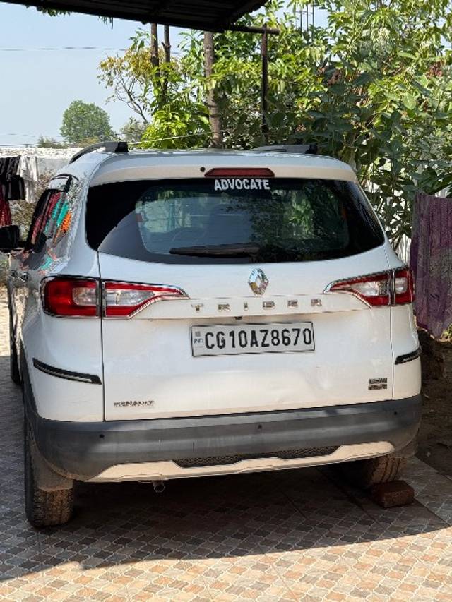 https://images10.gaadi.com/usedgaadi-sellcar/UsedCar/e5709dd9a/16681157-d5d5-4452-9ea6-c200f3769b2d.jpeg?imwidth=6401
