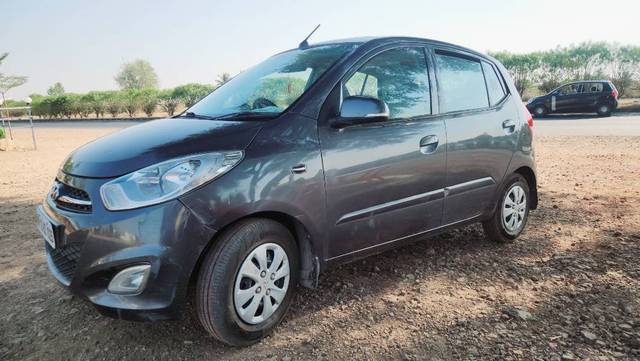 https://images10.gaadi.com/usedgaadi-sellcar/UsedCar/e570d21fa/f6e15c1c-4e04-4fb0-b830-9439cfb911c1.jpg?imwidth=6401