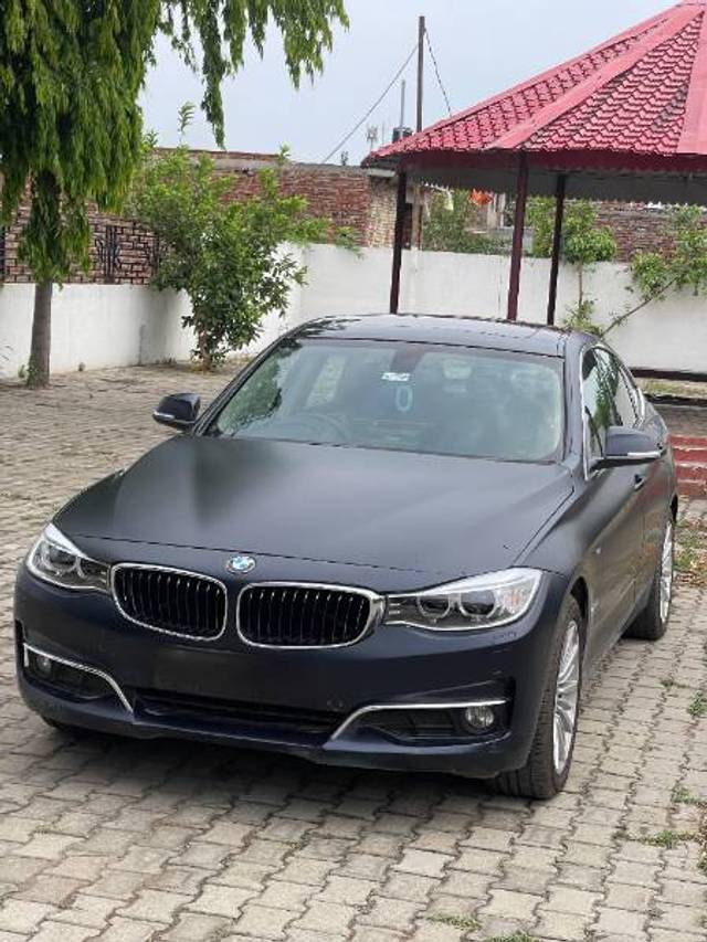 https://images10.gaadi.com/usedgaadi-sellcar/UsedCar/e570d5fea/af20d175-e1be-4910-9b78-9c2e64712d9c.jpg?imwidth=6401