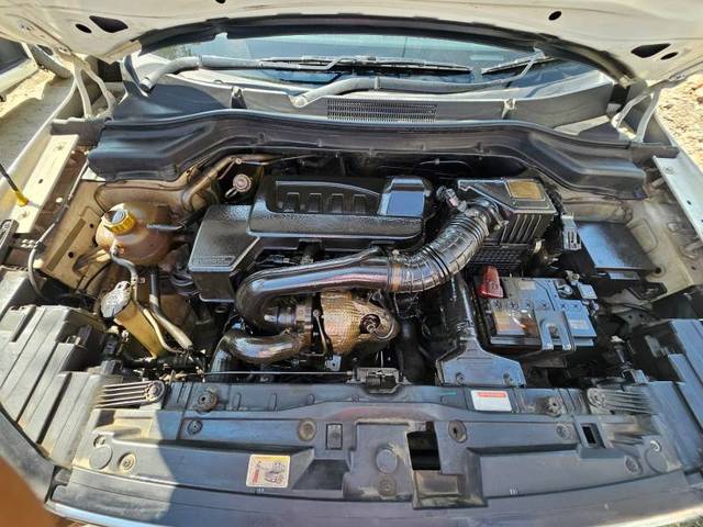 https://images10.gaadi.com/usedgaadi-sellcar/UsedCar/e57102bca/a070ac08-0194-4825-992c-cb938045e7df.jpg?imwidth=6401