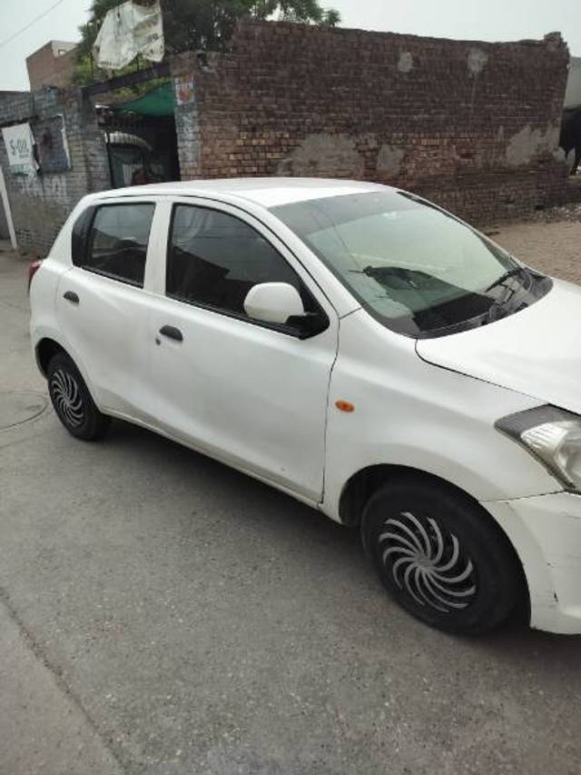 https://images10.gaadi.com/usedgaadi-sellcar/UsedCar/e571089da/aef36325-82ab-4241-aeaf-1fc70b99e40e.jpg?imwidth=6401
