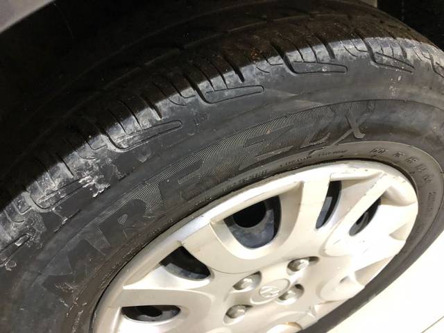 https://images10.gaadi.com/usedgaadi-sellcar/UsedCar/e571e3fba/c4b8ef4b-0dc3-4fcd-aa84-4ea8e17b9537.jpeg?imwidth=6401