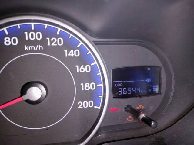https://images10.gaadi.com/usedgaadi-sellcar/UsedCar/e5726b3ba/5da4c38e-2f18-4941-b49c-375ba29002cc.jpg?imwidth=6402