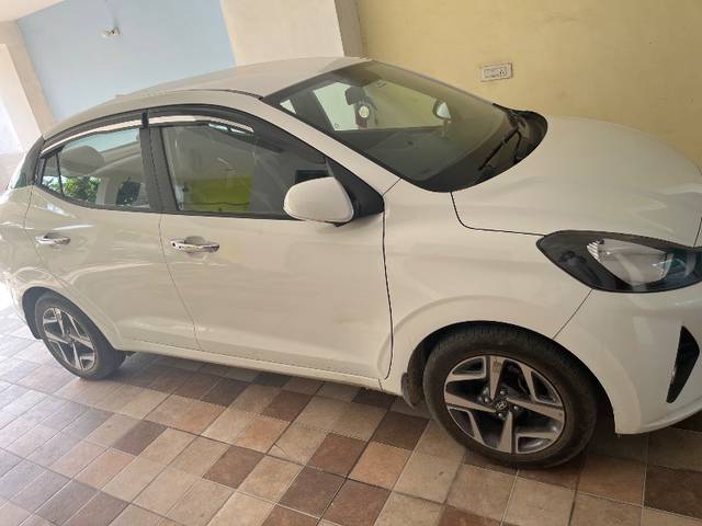 https://images10.gaadi.com/usedgaadi-sellcar/UsedCar/e5727186a/b2c30d06-d7df-4261-b0e6-1d7df2407eb5.jpg?imwidth=6401
