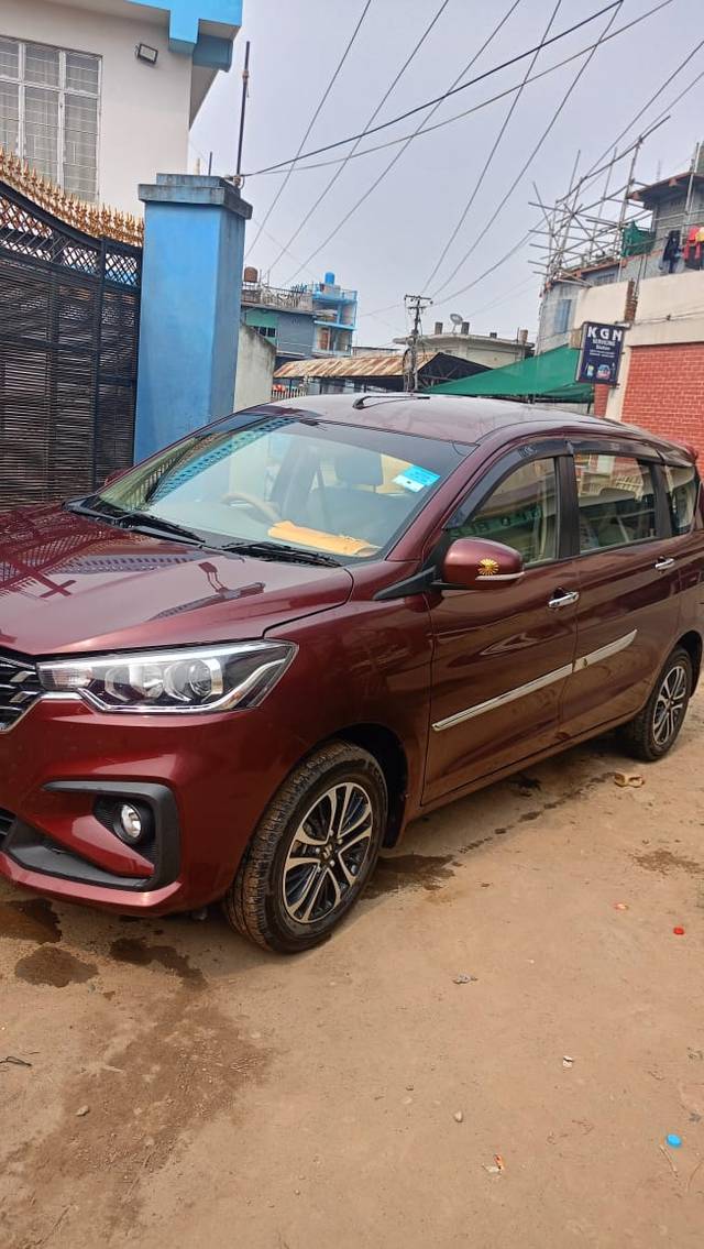 https://images10.gaadi.com/usedgaadi-sellcar/UsedCar/e572ff15a/f45aa950-60e5-431e-ac83-6eca7d120c4d.jpg?imwidth=6401