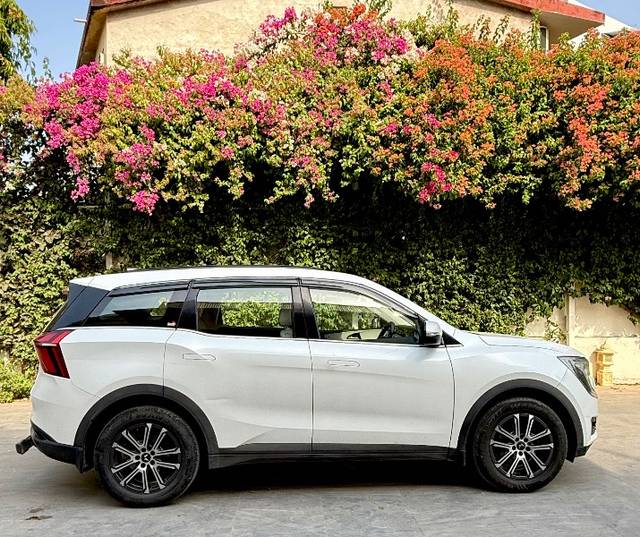 https://images10.gaadi.com/usedgaadi-sellcar/UsedCar/e5732006a/5b570a9b-dfe7-4403-b87c-c508f182d575.jpeg?imwidth=6401