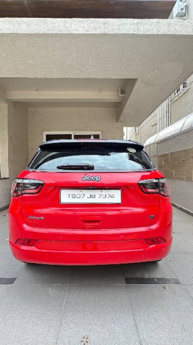 https://images10.gaadi.com/usedgaadi-sellcar/UsedCar/e573c6c8a/eeab7e3d-d8a4-493a-98fa-b65645d5224a.jpeg?imwidth=6401
