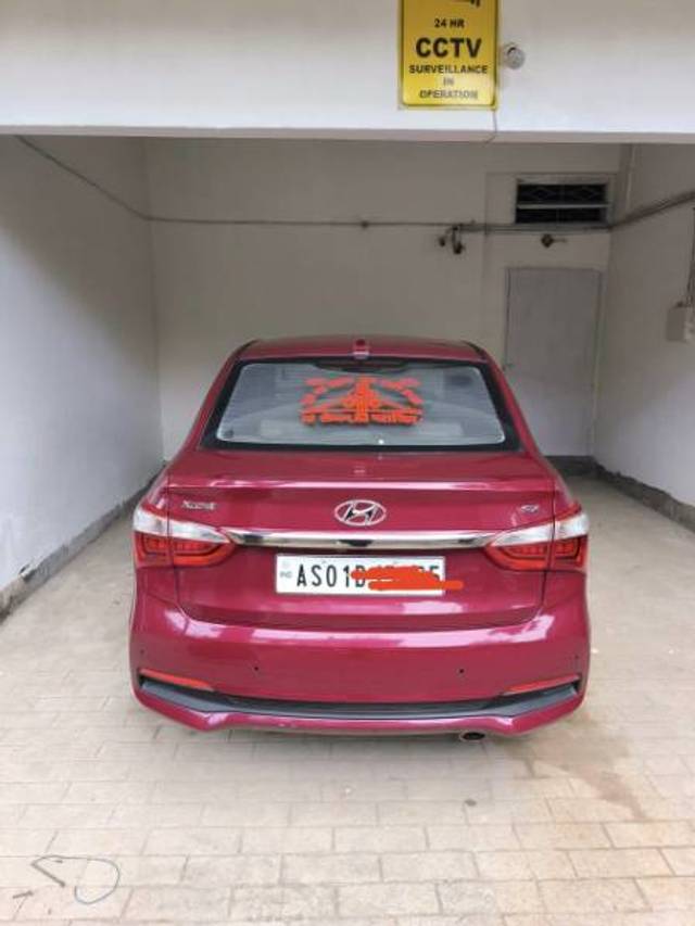 https://images10.gaadi.com/usedgaadi-sellcar/UsedCar/e5753d59a/94323fa3-1d13-4723-b888-d9e3fe3dc7f7.jpeg?imwidth=6401