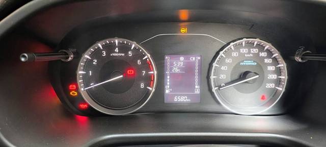 https://images10.gaadi.com/usedgaadi-sellcar/UsedCar/e577b593a/e928fbd4-969f-4d42-9301-a1d2eb67346f.jpg?imwidth=6401