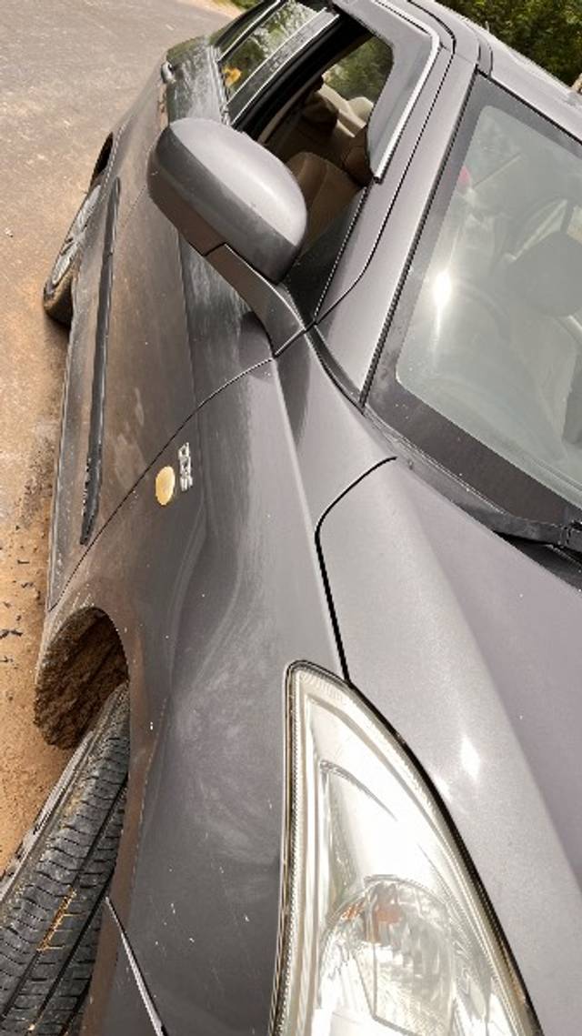 https://images10.gaadi.com/usedgaadi-sellcar/UsedCar/e57817d7a/f286a13a-3355-45ca-9f42-5639a51c94af.jpeg?imwidth=6402