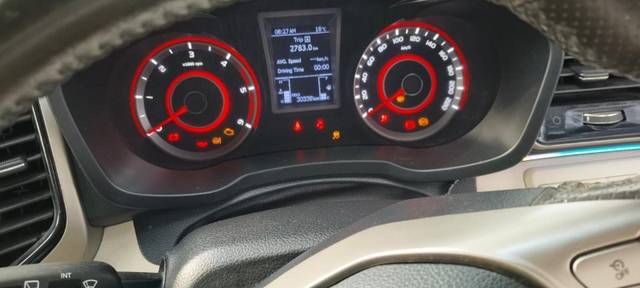 https://images10.gaadi.com/usedgaadi-sellcar/UsedCar/e578d07ca/7207a00d-fd9c-4ad2-9352-6733cf1777e0.jpeg?imwidth=6401