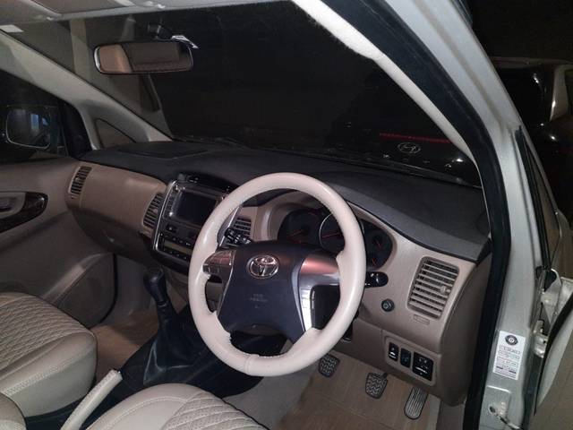 https://images10.gaadi.com/usedgaadi-sellcar/UsedCar/e5790c17a/5bb2262b-a9db-4c3d-8879-dfa6ab0df900.jpeg?imwidth=6402