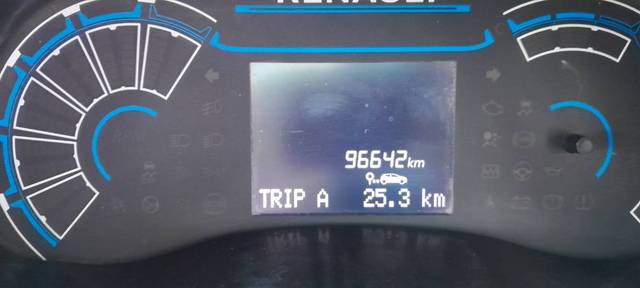 https://images10.gaadi.com/usedgaadi-sellcar/UsedCar/e57a68b8a/57d1b1e7-3422-4541-9e67-ec88211038be.jpg?imwidth=6402