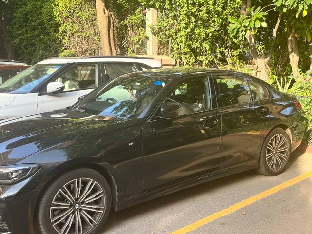 https://images10.gaadi.com/usedgaadi-sellcar/UsedCar/e57aa29ea/f908b364-62a9-46fb-9164-b4adbef8c259.jpeg?imwidth=6402
