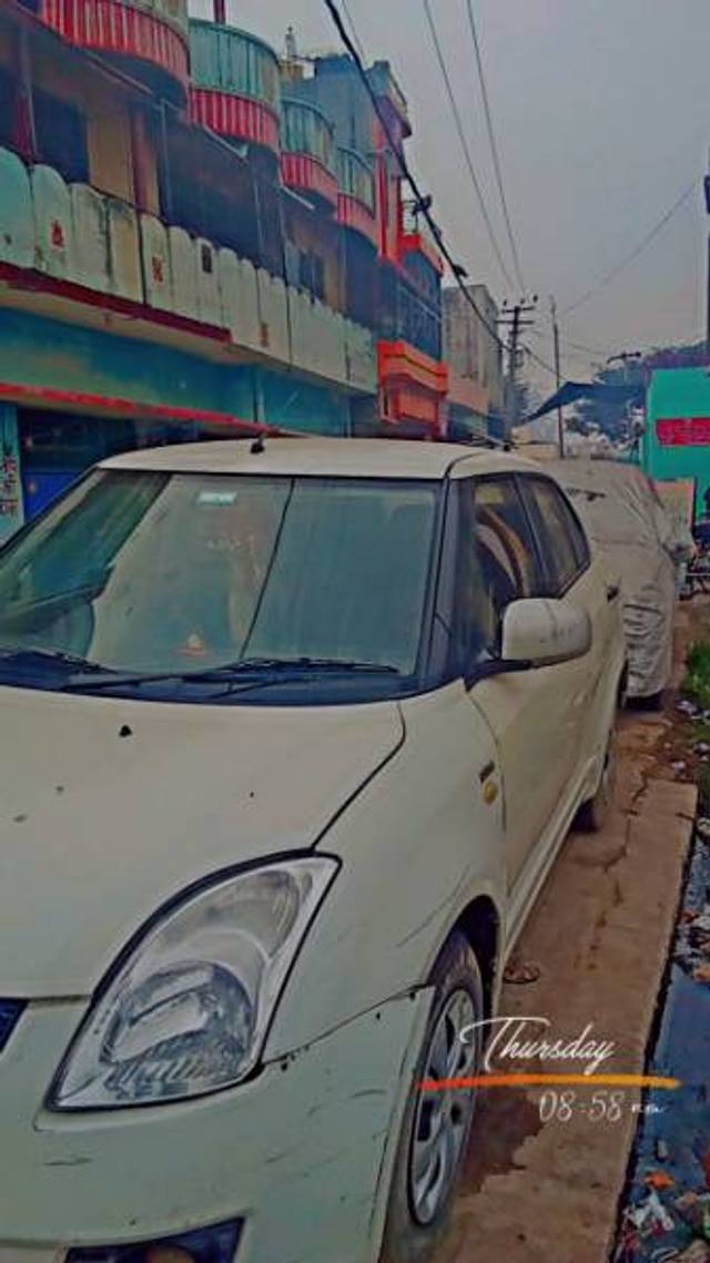 https://images10.gaadi.com/usedgaadi-sellcar/UsedCar/e57adf7ba/ce8eb7ba-c36b-44e3-91c0-f50dc680688d.jpg?imwidth=6400