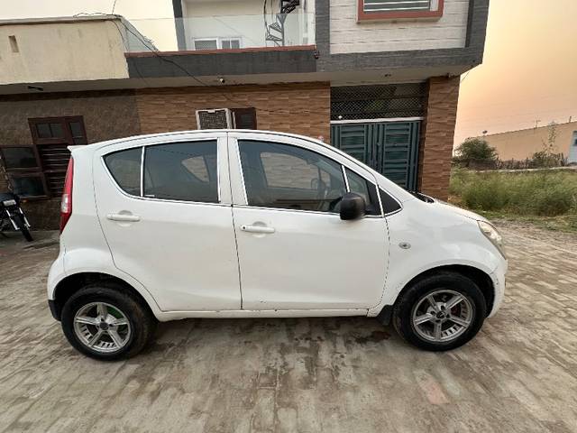 https://images10.gaadi.com/usedgaadi-sellcar/UsedCar/e57af232a/48d849e6-45a3-4e41-af51-0a1d3a69f7e1.jpeg?imwidth=6401