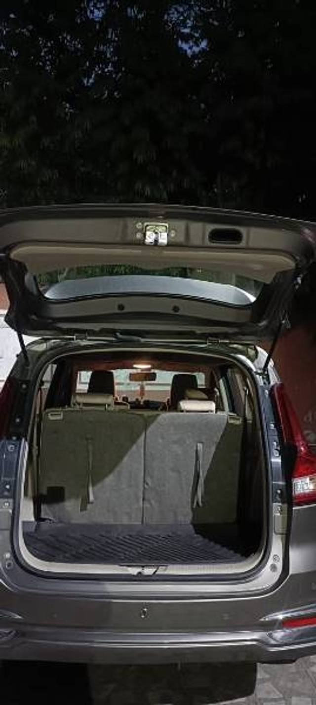 https://images10.gaadi.com/usedgaadi-sellcar/UsedCar/e57b4c33a/a8b2cb9c-ce32-49a9-ae7f-fba14e5175d4.jpg?imwidth=6401