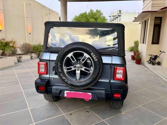 https://images10.gaadi.com/usedgaadi-sellcar/UsedCar/e57b7886a/117b354f-e89a-426d-b244-ee5094f631c1.jpeg?imwidth=6402
