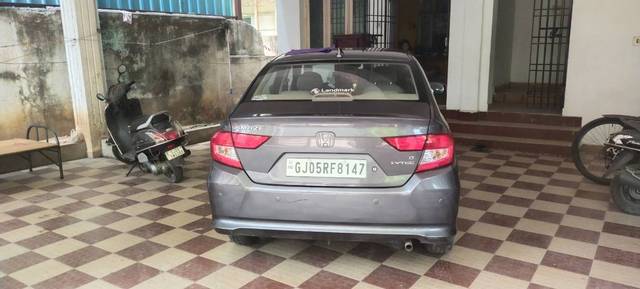 https://images10.gaadi.com/usedgaadi-sellcar/UsedCar/e57da7c3a/790119f5-285e-43b4-a408-fc0dbbb4b715.jpg?imwidth=6401
