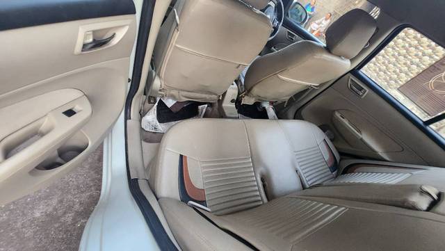 https://images10.gaadi.com/usedgaadi-sellcar/UsedCar/e57e2be7a/4de61084-dfd4-471d-8c24-c57bff30b53e.jpg?imwidth=6401