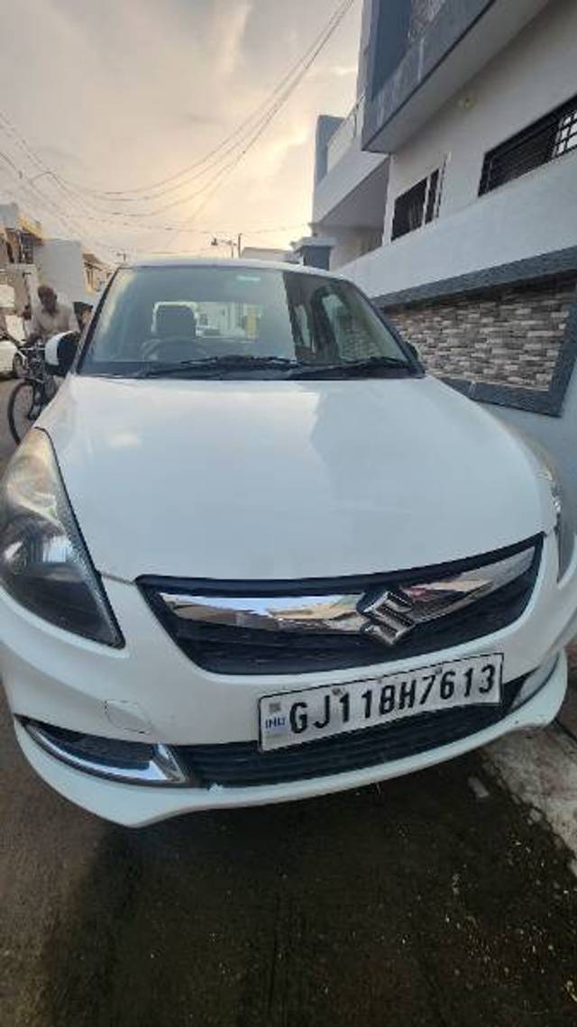 https://images10.gaadi.com/usedgaadi-sellcar/UsedCar/e57e2be7a/d87deed2-34d9-44b8-83a3-7d9712bd9d7a.jpg?imwidth=6400
