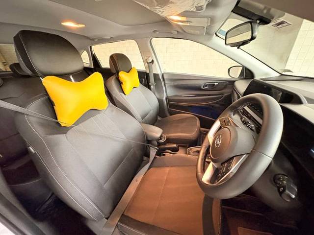https://images10.gaadi.com/usedgaadi-sellcar/UsedCar/e57e6522a/48aa7a60-806b-44e7-8120-e12833a8e7ec.jpeg?imwidth=6401