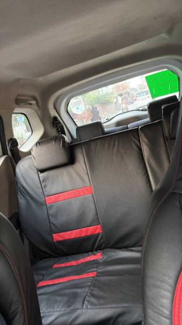 https://images10.gaadi.com/usedgaadi-sellcar/UsedCar/e57ea2eba/16658bfe-5e78-4fef-8e45-5790583d67f8.jpg?imwidth=6401