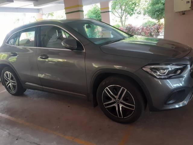 https://images10.gaadi.com/usedgaadi-sellcar/UsedCar/e57f2790a/f39134a0-5181-406b-a159-d809ac429087.jpeg?imwidth=6401