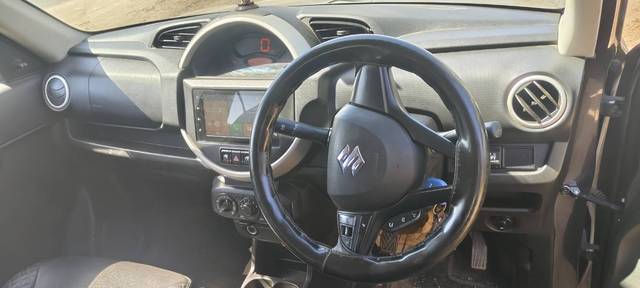 https://images10.gaadi.com/usedgaadi-sellcar/UsedCar/e5800118a/515e5f12-3dff-4fea-b270-236ba68a5d2d.jpg?imwidth=6402