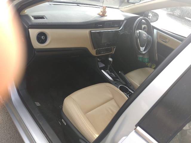 https://images10.gaadi.com/usedgaadi-sellcar/UsedCar/e5805f75a/699187eb-25b0-4181-934e-1a7e09abe884.jpeg?imwidth=6402