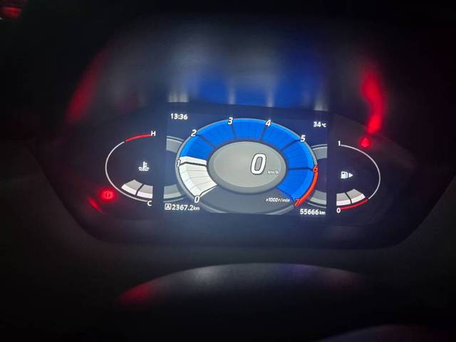 https://images10.gaadi.com/usedgaadi-sellcar/UsedCar/e58067dca/94272598-570d-440f-a971-f7f70229714c.jpg?imwidth=6401