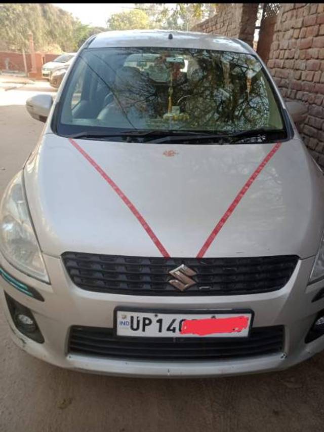 https://images10.gaadi.com/usedgaadi-sellcar/UsedCar/e580bd67a/dac01668-173f-4ad4-9a40-bd9a7803ecbf.jpg?imwidth=6400