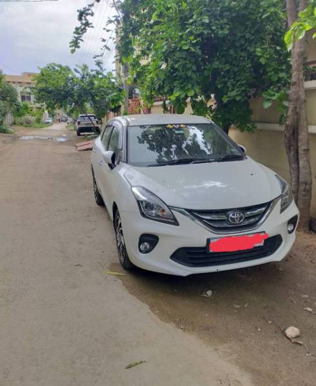 https://images10.gaadi.com/usedgaadi-sellcar/UsedCar/e580e616a/3ac8831a-2ed4-4348-b4a4-91115f8460b2.jpg?imwidth=6400