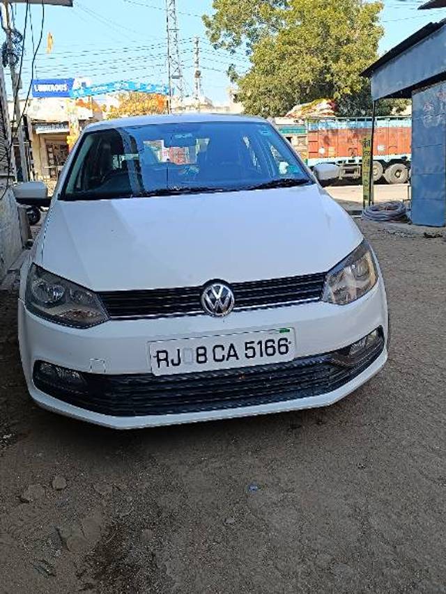 https://images10.gaadi.com/usedgaadi-sellcar/UsedCar/e581218aa/a004149f-69f4-4d91-8e07-f2703e94b3fb.jpg?imwidth=6400