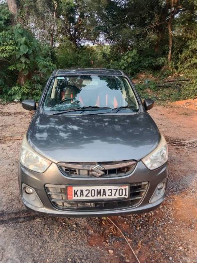 https://images10.gaadi.com/usedgaadi-sellcar/UsedCar/e5813ec7a/3089cb7d-cf99-435d-bb1d-0cc9c49b21da.jpg?imwidth=6400