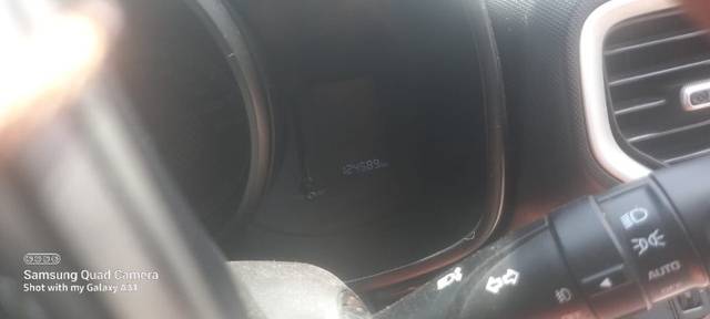 https://images10.gaadi.com/usedgaadi-sellcar/UsedCar/e581a5c8a/3b2732b2-d2cb-4c7d-8abc-b101df5bbb84.jpeg?imwidth=6402